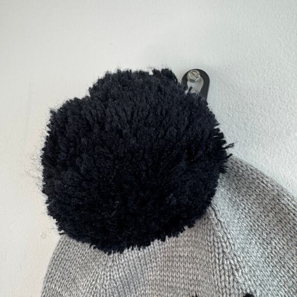 Kate Spade In Your Dreams Gray Black Pom-Pom Beanie Hat Knit Ribbed Cuff OS NEW - Picture 3 of 5
